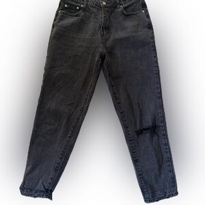 Princess Polly Women’s Black Denim With Whole on One Leg. Size 8